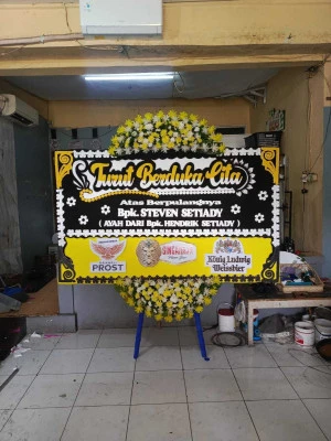 Papan Bunga di Jalan Gatot Subroto