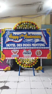 Papan Bunga di Jalan Gatot Subroto